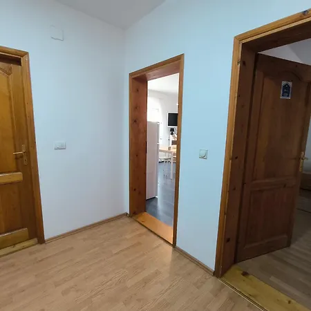 Smestaj Dzentlmen Apartment *