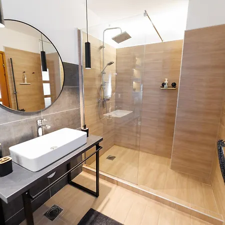 Smestaj Dzentlmen Apartman *